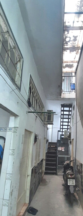 Bán nhà LẠC LONG QUÂN tân bình 89m2 3 TẦNG chỉ 7.3 tỷ 2