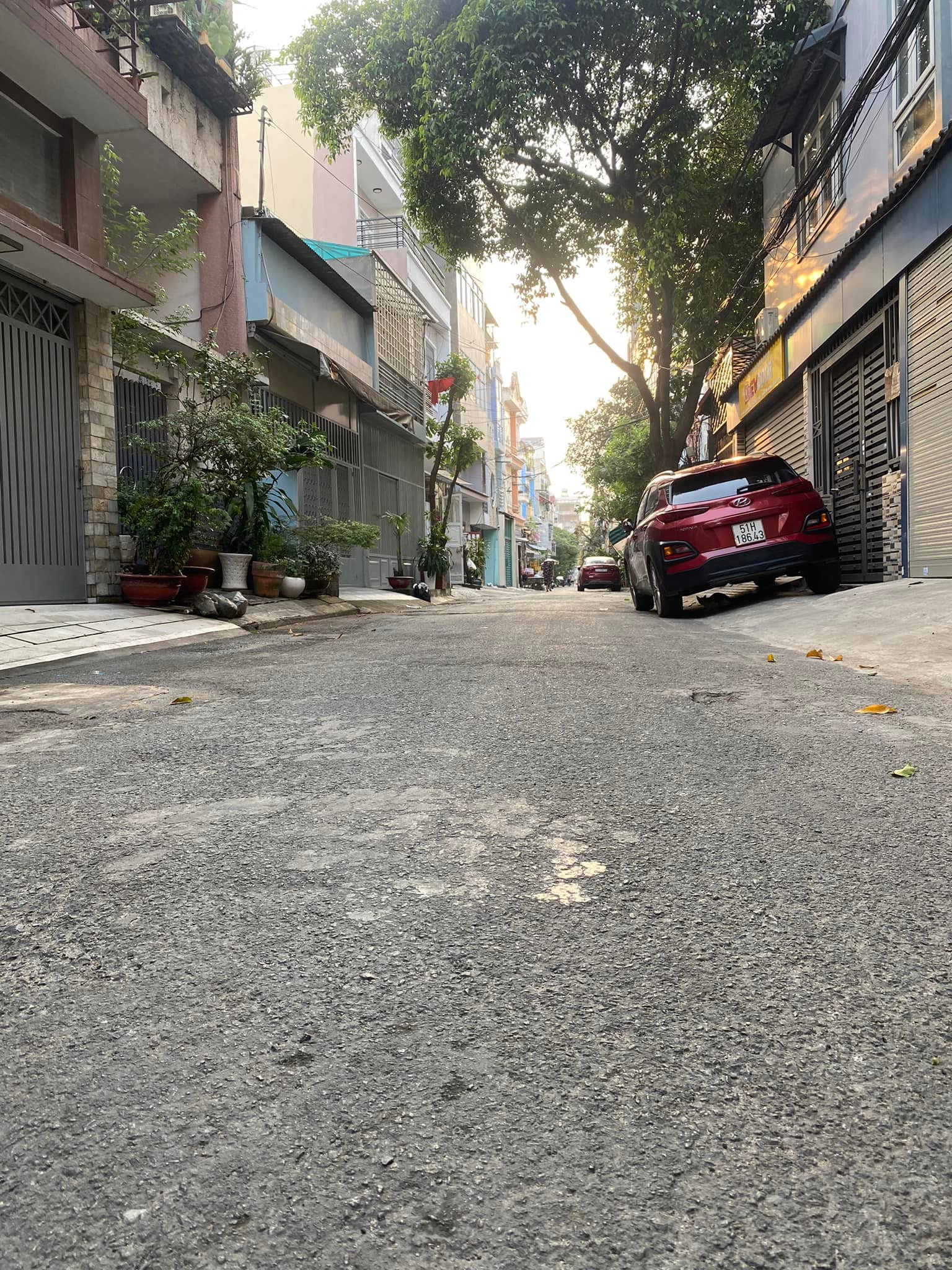 Cần bán gấp nhà cách mặt tiền đường Cộng Hòa p13 Tân Bình mấy chục bước chân, 77m2, 4 tầng, giá 14,1 tỷ 2