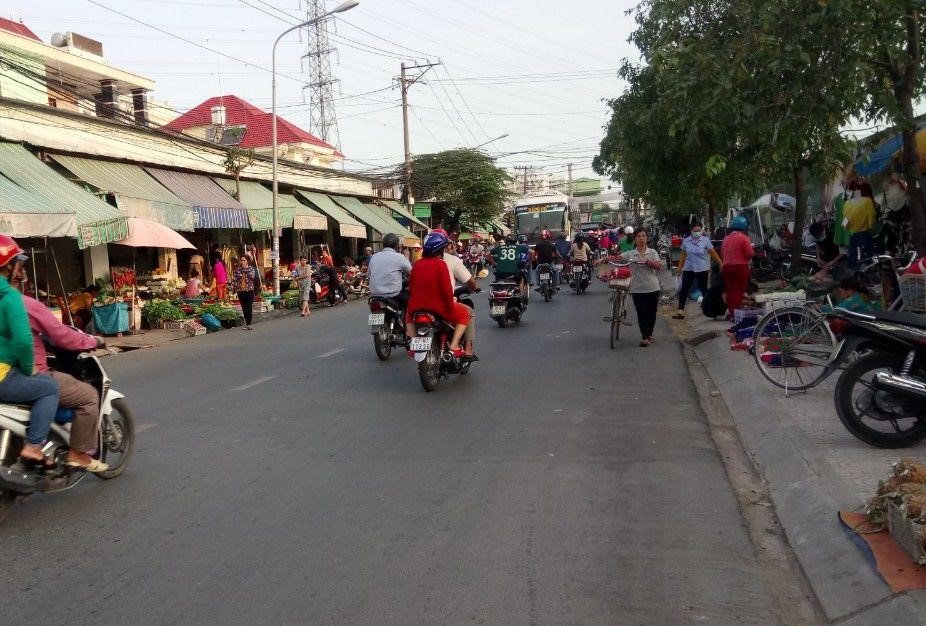 Cần bán đất mặt tiền Thuận An, gần vòng xoay An Phú, sổ hồng riêng 2