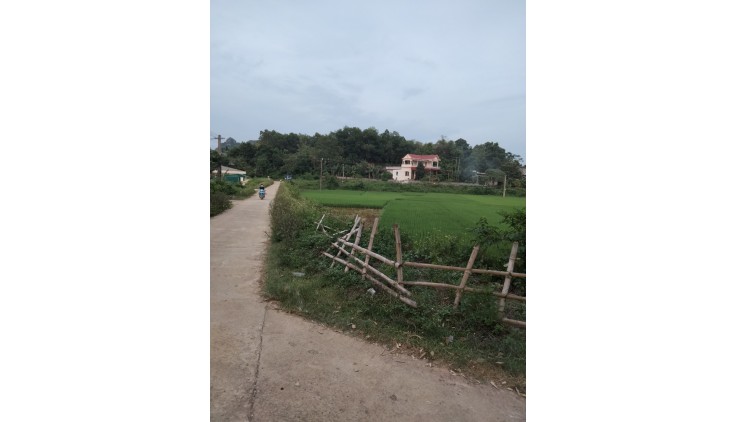 Cần bán Đất nền dự án đường Hồ Chí Minh, Xã Long Sơn, Diện tích 1000m², Giá 1.2 Tỷ - LH: 0962792687
