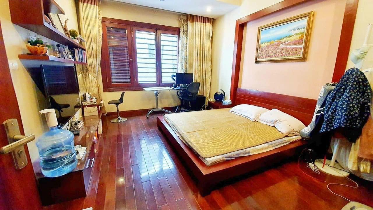 Cần bán Nhà riêng đường Chùa Bộc, Phường Quang Trung, Diện tích 68m², Giá 8.6 Tỷ - LH: 0932266186 3