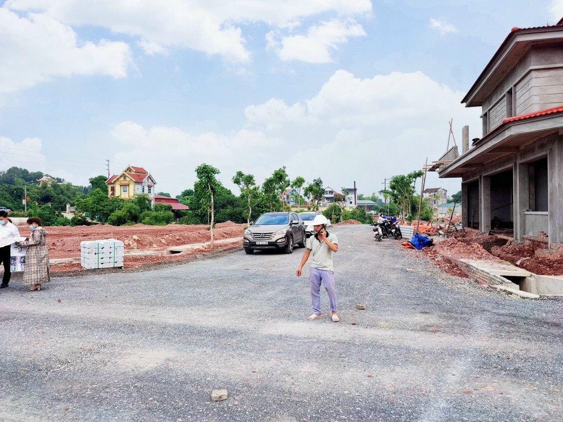 Cần bán Đất nền dự án đường Quốc lộ 37, Xã Xuân Phương, Diện tích 100m², Giá 1,3 Tỷ - LH: 0915554832 4