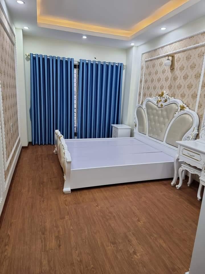 Cần bán Nhà riêng đường Nguyễn Khánh Toàn, Phường Quan Hoa, Diện tích 42m², Giá 4 Tỷ - LH: 0974609992