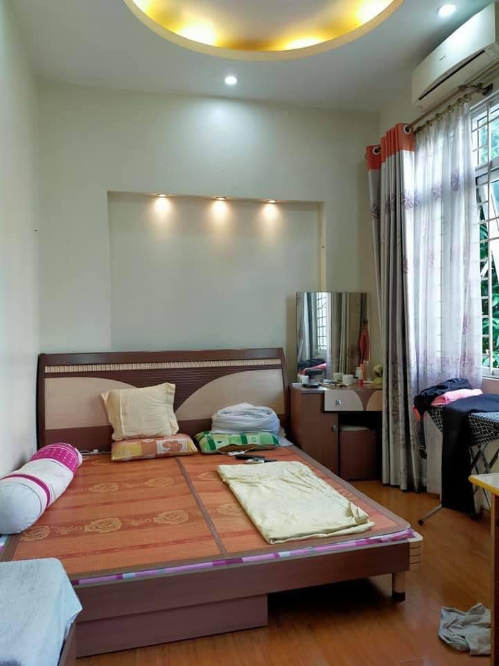 Cần bán Nhà riêng đường Cổ Linh, Phường Long Biên, Diện tích 60m², Giá 6 Tỷ - LH: 0888868583 2