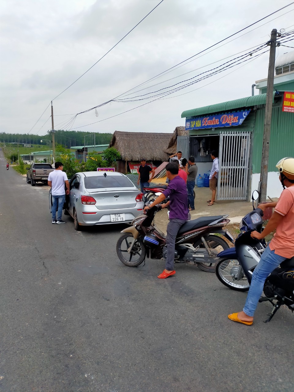 Cần bán dãy trọ 7 phòng 1 kiot mặt tiền đường 40 vành đai kcn Becamex Chơn Thành Bình Phước 3