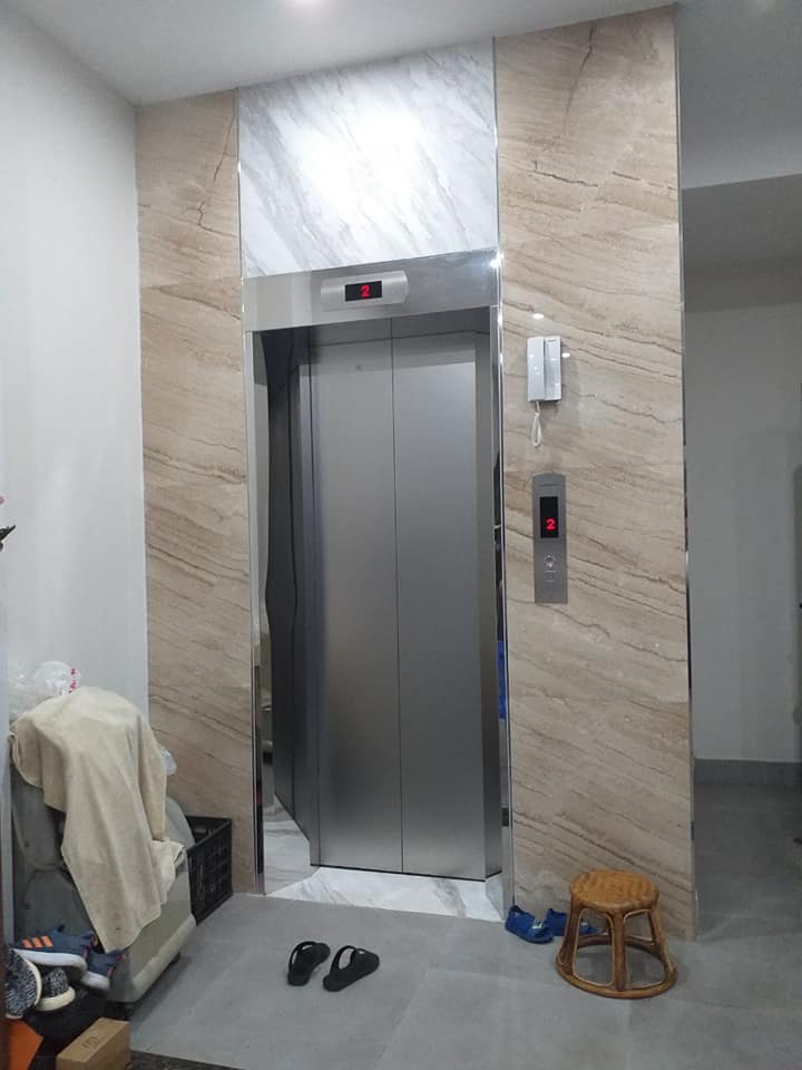 Cần bán Nhà mặt tiền đường Trung Kính, Phường Dịch Vọng Hậu, Diện tích 69m², Giá Thương lượng - LH: 0902253303 4