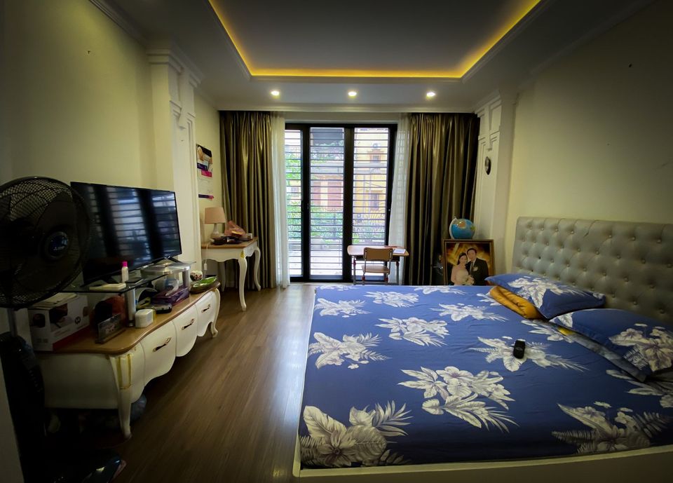 Cần bán Nhà riêng đường Nguyễn Khang, Phường Yên Hòa, Diện tích 45m², Giá 4 Tỷ - LH: 0974609992 2