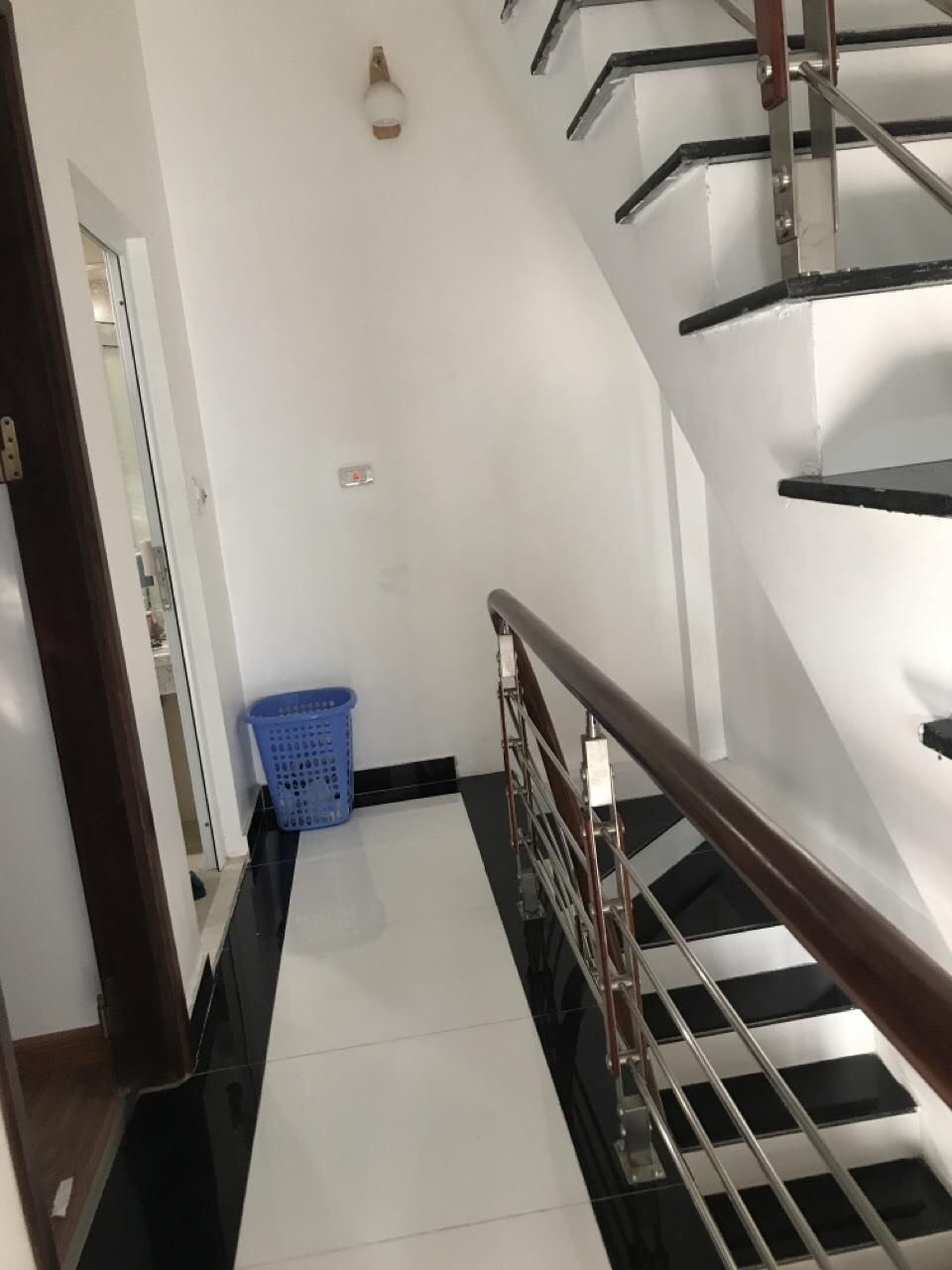 Cần bán Nhà riêng đường Ngọc Lâm, Phường Ngọc Lâm, Diện tích 50m², Giá 5.8 Tỷ - LH: 0766616987 4