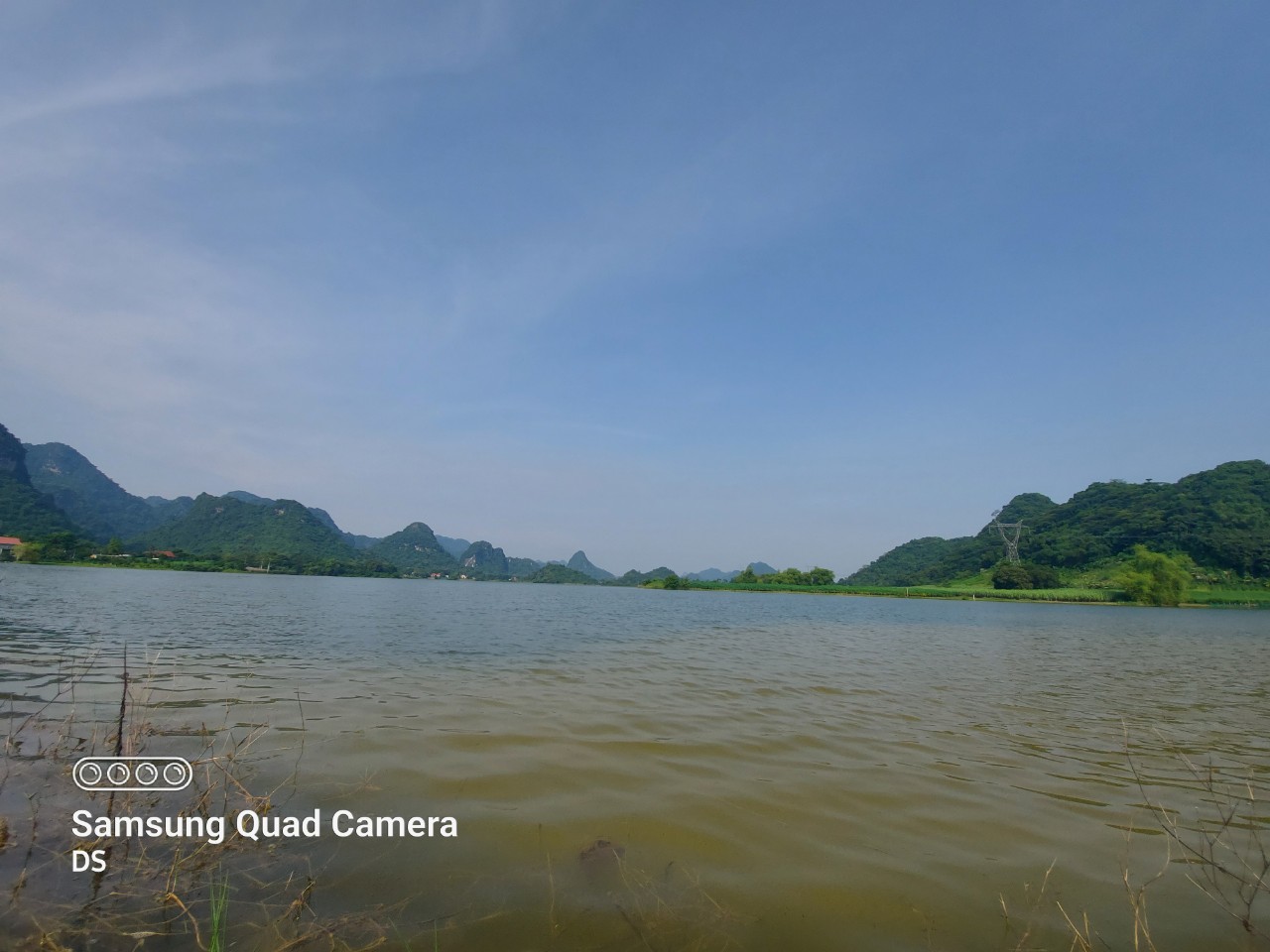 Cần Bán Đất vie hồ Dài Xã Bình Chân, Lạc Sơn, Diện Tích 979m², Giá Thương Lượng - Lh: 0705485999 1