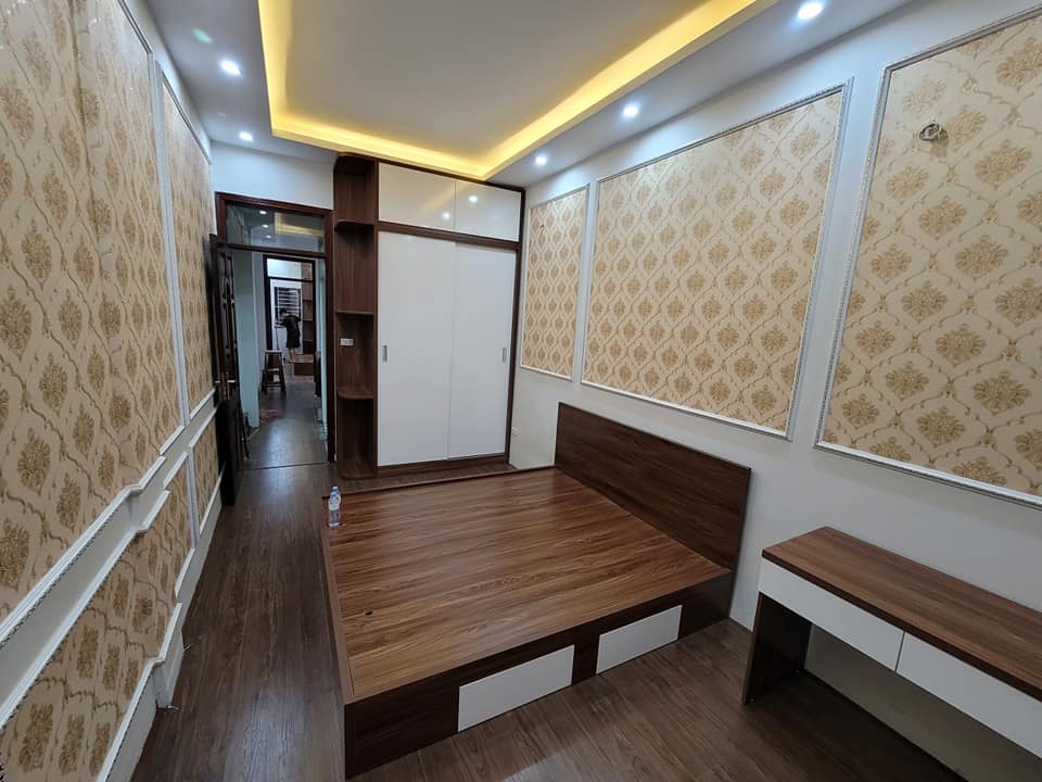 Cần bán Nhà riêng đường Quan Nhân, Phường Nhân Chính, Diện tích 51m², Giá 4.31 Tỷ - LH: 0927879989 3