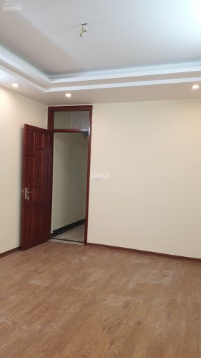 Chính Chủ Bán Nhanh Nhà Ngõ 639 Hoàng Hoa Thám, Vuông Vắn, Sân Rộng, Nhà Thoáng Mát, 38m2 X 5t, 359 Tỷ, Ba đình 6