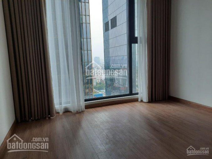 Chính Chủ Cần Cho Thuê Gấp Vinhomes Metropolis 817m2, 2pn Giá Rẻ Nhất Thị Trường 20 Triệu Vào Luôn 4