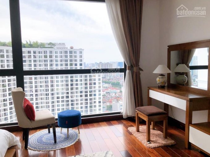 Chính Chủ Cho Thuê Nhanh Căn Góc Tầng 23 Tòa R5 - Royal City: Dt 132m2 - 3 Pn Sáng, View Qt, đầy đủ đồ (ảnh Thật) 4