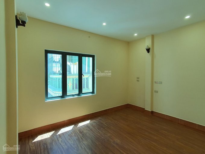 Bán Nhà, 39m2, 4 Tầng, Mt 5m, Oto 7 Chỗ đỗ Cổng Nhà Siêu đẹp, Thoáng Trước Thoáng Sau Gía 27 Tỷ 15