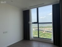 Cắt Lỗ Căn Góc 3pn - Bc đông - View Cầu - 89m2 - Giá: 3,7 Tỷ (bao Phí) Có Tl Sâu 10