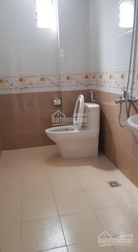 Chính Chủ Bán Nhanh Nhà Ngõ Phố Trần Thái Tông, Dt 46m2 X 5t, Mt 39m, Gía 44 Tỷ Lh 0978948685 5