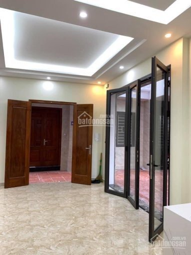 Chính Chủ Bán Nhanh Nhà Võ Chí Công Cực đẹp, ở Ngay, Nội Thất Ngoại Nhập, 40m2, 5 Tầng, Giá Nhỉnh 4 Tỷ 2