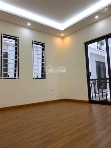 Chính Chủ Bán Nhanh Nhà Võ Chí Công Cực đẹp, ở Ngay, Nội Thất Ngoại Nhập, 40m2, 5 Tầng, Giá Nhỉnh 4 Tỷ 4