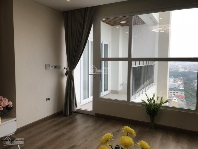 Chính Chủ Cần Bán Gấp Căn Hộ Ngay Trong Tháng Này,tòa Mhdi 60 Hoàng Quốc Việt,đã Có Sổ,nội Thất Tốt,135m2 3
