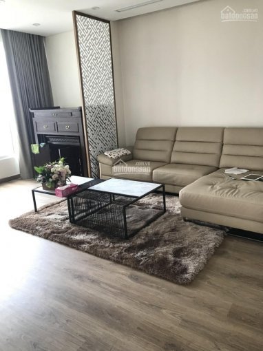 Chính Chủ Cần Bán Gấp Căn Hộ Ngay Trong Tháng Này,tòa Mhdi 60 Hoàng Quốc Việt,đã Có Sổ,nội Thất Tốt,135m2 6