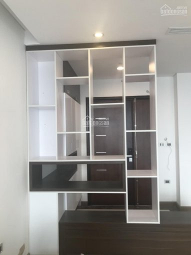 Chính Chủ Cần Bán Gấp Căn Hộ Ngay Trong Tháng Này,tòa Mhdi 60 Hoàng Quốc Việt,đã Có Sổ,nội Thất Tốt,135m2 7