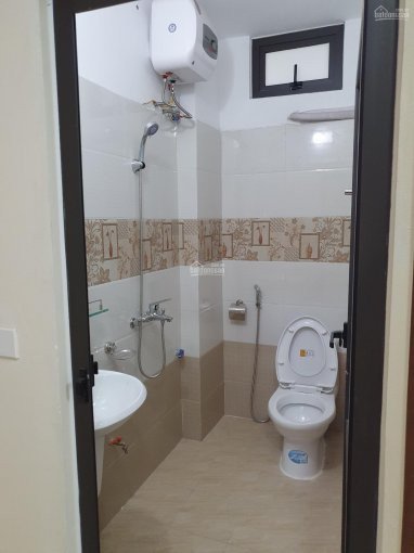 Chính Chủ Cần Bán Gấp Nhà Hưu Trí, Bà Triệu, 3,1 Tỷ, 40m2*5 Tầng, ô Tô đỗ Cổng, Lh 0963551368 3