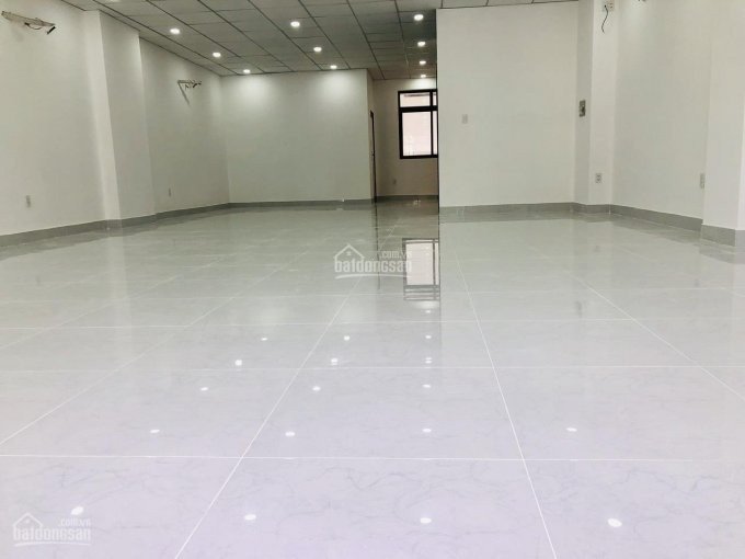 Chính Chủ Cho Thuê Nhanh Nhà Nguyên Căn 6 Tầng Hoàn Thiện Cao Cấp Có Thang Máy Dt: 7x20m Vạn Phúc City 4