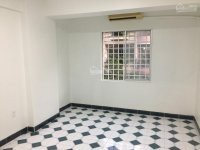 Chung Cư Miếu Nổi , 2pn,1wc , Nhà Trống , Lầu 2, 52m2 , Giá 8trieu/tháng , Lh: 0979282604 7