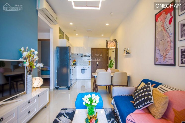 Giá Hot! Căn Góc View Thoáng 2pn+1wc+full Nội Thất ở Saigon Royal Giá Chỉ 14 Tr/th Lh0939009318