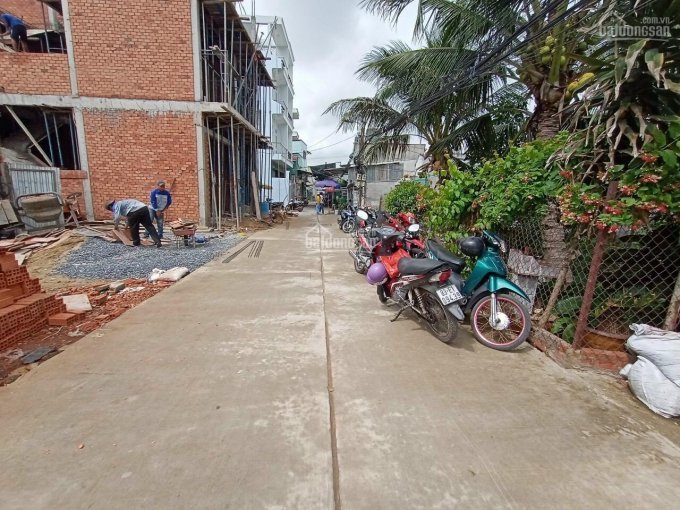 Kẹt Tiền Bán  Miếng đất Ngay Aeon Bình Tân đất Không đâu đẹp Hơn 2