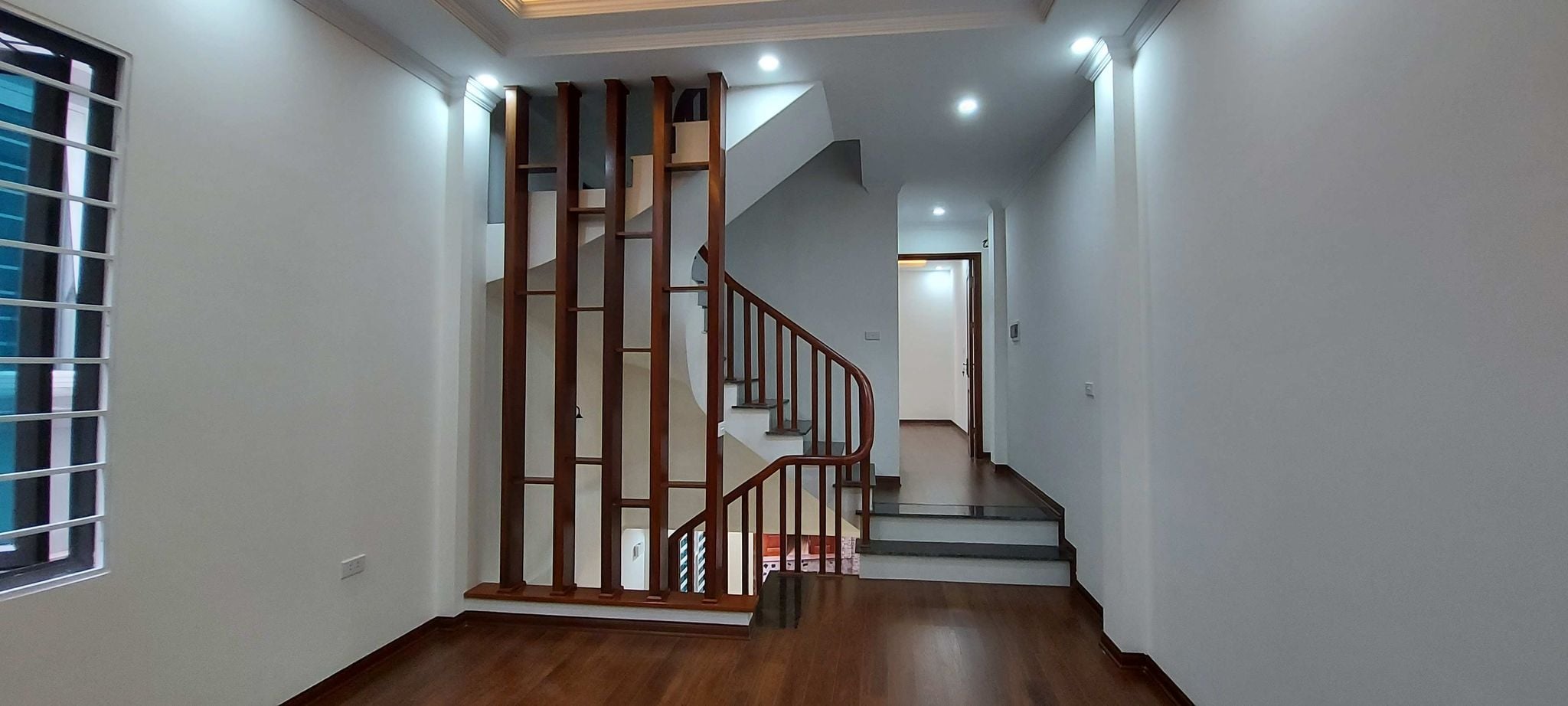 Cần bán Nhà đường Yên Hòa, Phường Yên Hòa, Diện tích 46m², Giá 5700 Triệu - LH: 0866152386 6