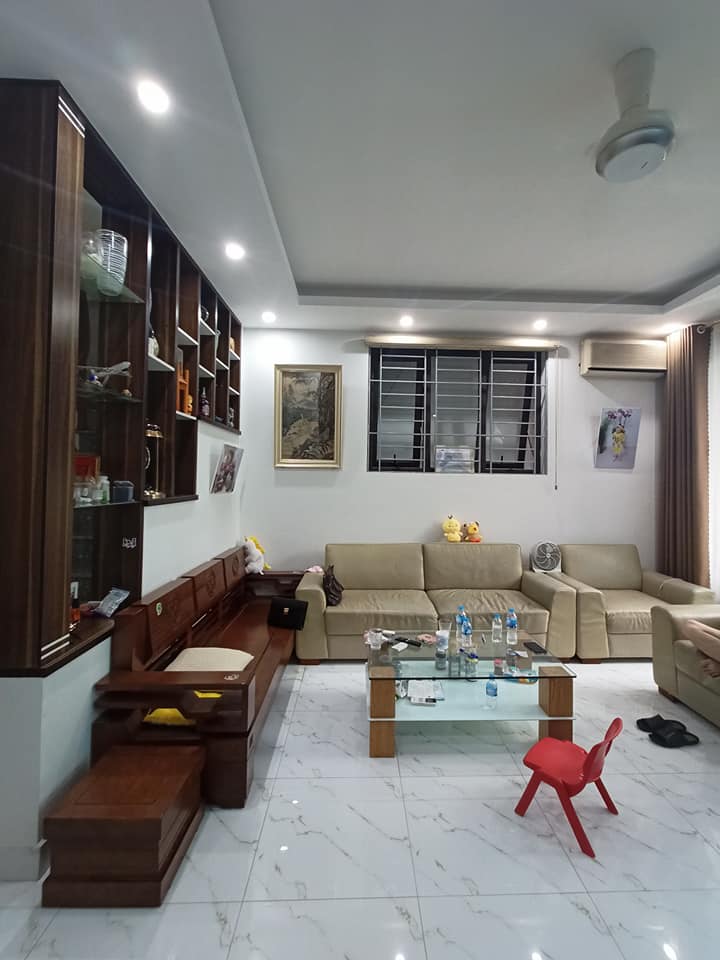 Cần bán Căn hộ chung cư đường Nguyễn Chí Thanh, Phường Láng Thượng, Diện tích 42m², Giá 16 Tỷ 5