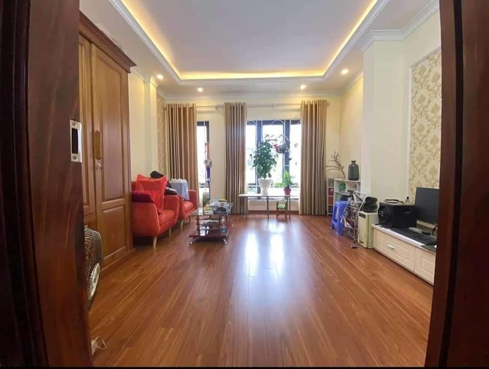 Bán nhà ngõ thông rất thoáng Hoàng Như Tiếp, Long Biên 51m1 x 4 tầng, MT 4.5m chỉ nhỉnh 4 tỷ