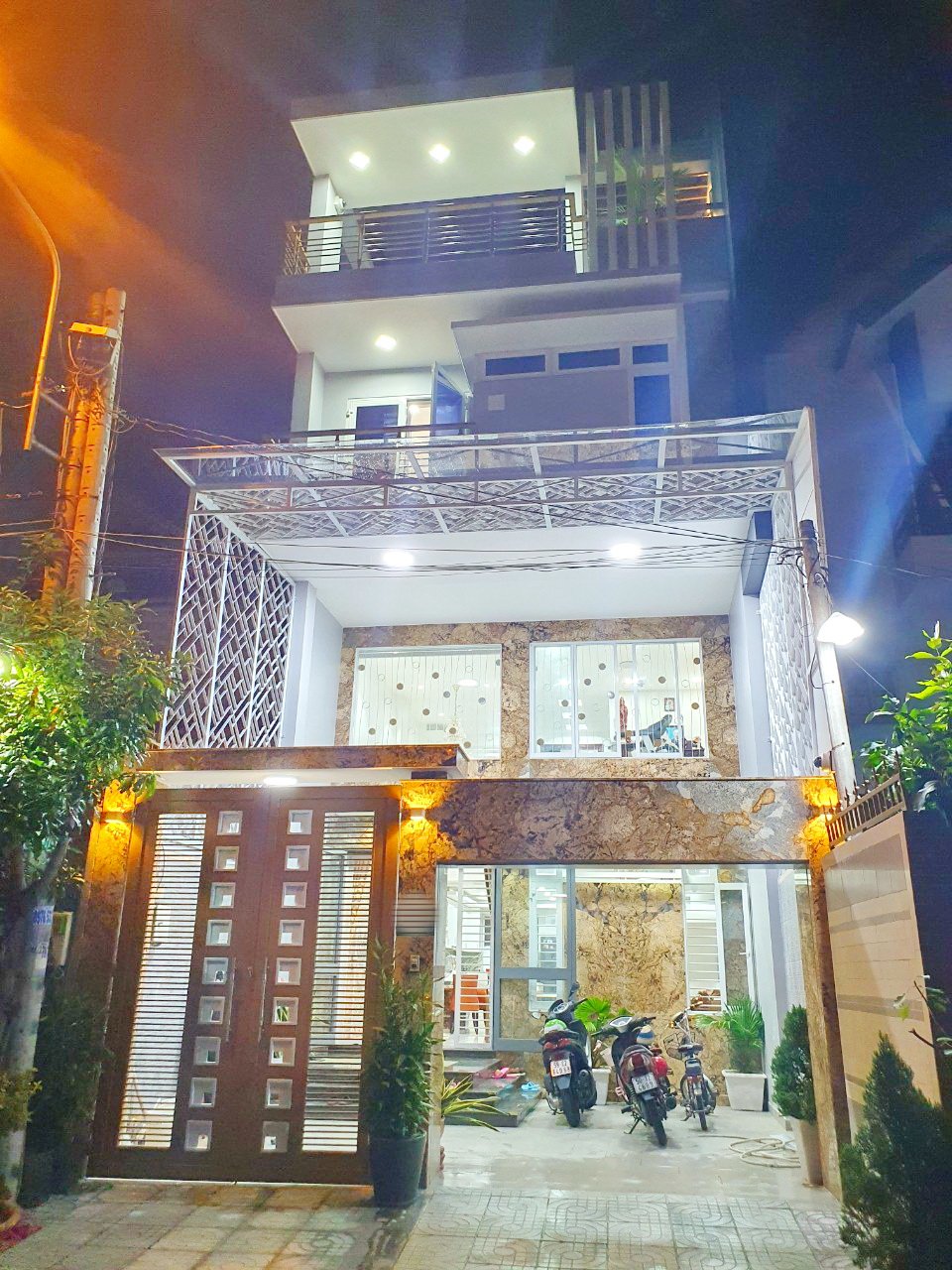 Cần bán Căn hộ chung cư đường 10, Phường Bình Thuận, Diện tích 102m², Giá 13.2 Tỷ 1