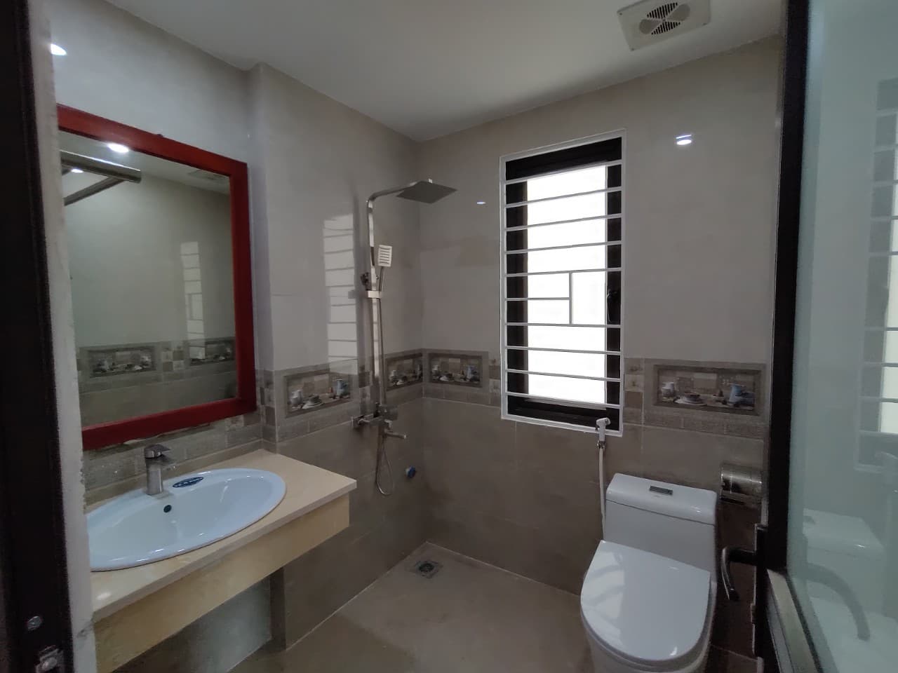 Cần bán Nhà ở, nhà cấp 4, nhà hẻm đường Bát Khối, Chọn, Diện tích 39m², Giá 2.5 Tỷ - LH: 0984142941