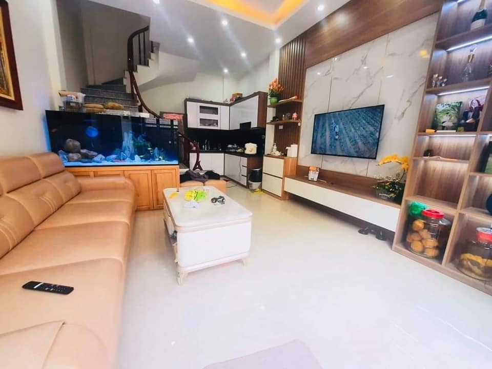 Cần bán Căn hộ chung cư đường Phan Đình Giót, Phường Phương Liệt, Diện tích 45m², Giá 5 Tỷ - LH: 0984850993