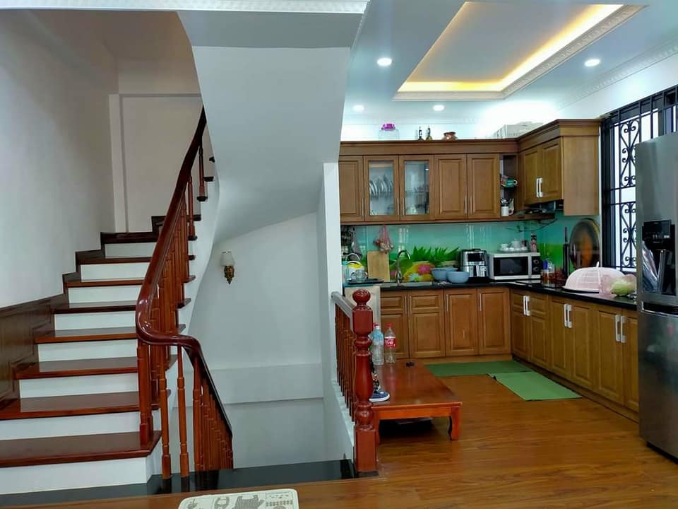 Bán nhà Phố Nguyễn Huy Tưởng, Q.Thanh Xuân, DT 36m2, 5 tầng, giá 3 tỷ. 2