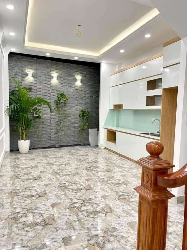 Cần bán Căn hộ chung cư đường Vũ Tông Phan, Phường Khương Đình, Diện tích 60m², Giá 4.6 Tỷ - LH: 0984850993