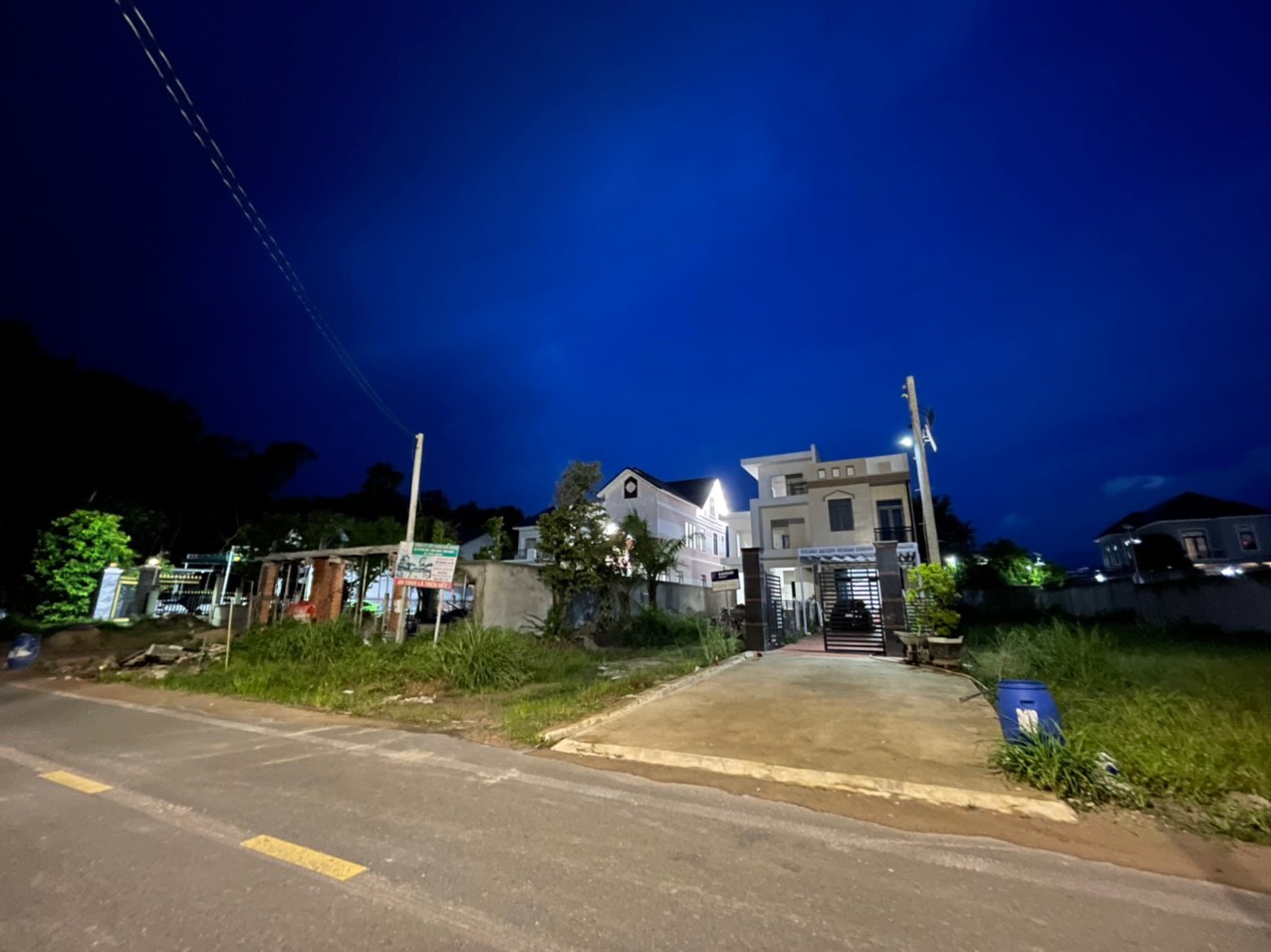 Cần bán Nhà mặt tiền đường Lê Duẩn, Thị trấn Chơn Thành, Diện tích 250m², Giá 1,5 Tỷ - LH: 0936786008 2