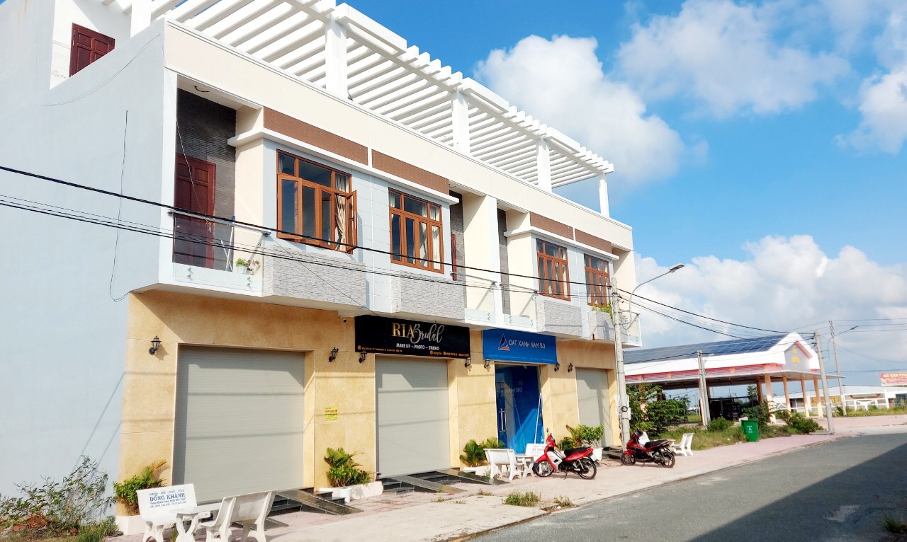 Bán shophouse đầu tiên Thạnh Phú hiện đại sang trọng giá siêu rẻ