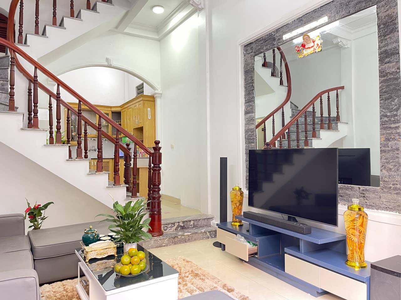 QUÁ ĐẸP - GẦN HOÀNG QUỐC VIỆT - 43M2 - Ở VIP - CHỈ 5 TỶ 400 TRIỆU