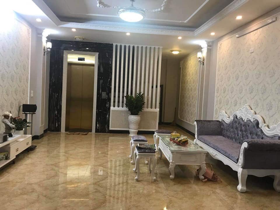 Bán Nhà Phố Hồ Tùng Mậu, Ô Tô, Kinh Doanh, Thang Máy, 130m2, MT7m, 7T, 17 Tỷ Hơn 4