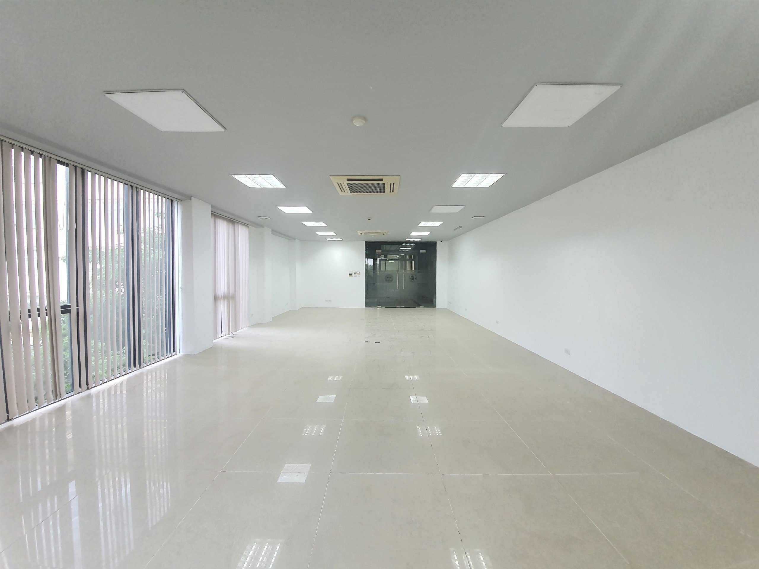 Cho thuê văn phòng trọn gói đầy đủ nội thất tại 86 Lê Trọng Tấn,Thanh Xuân, Hà Nội 4