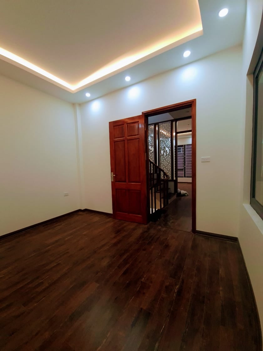 Cần bán Nhà đường Yên Hòa, Phường Yên Hòa, Diện tích 46m², Giá 5700 Triệu - LH: 0866152386 3