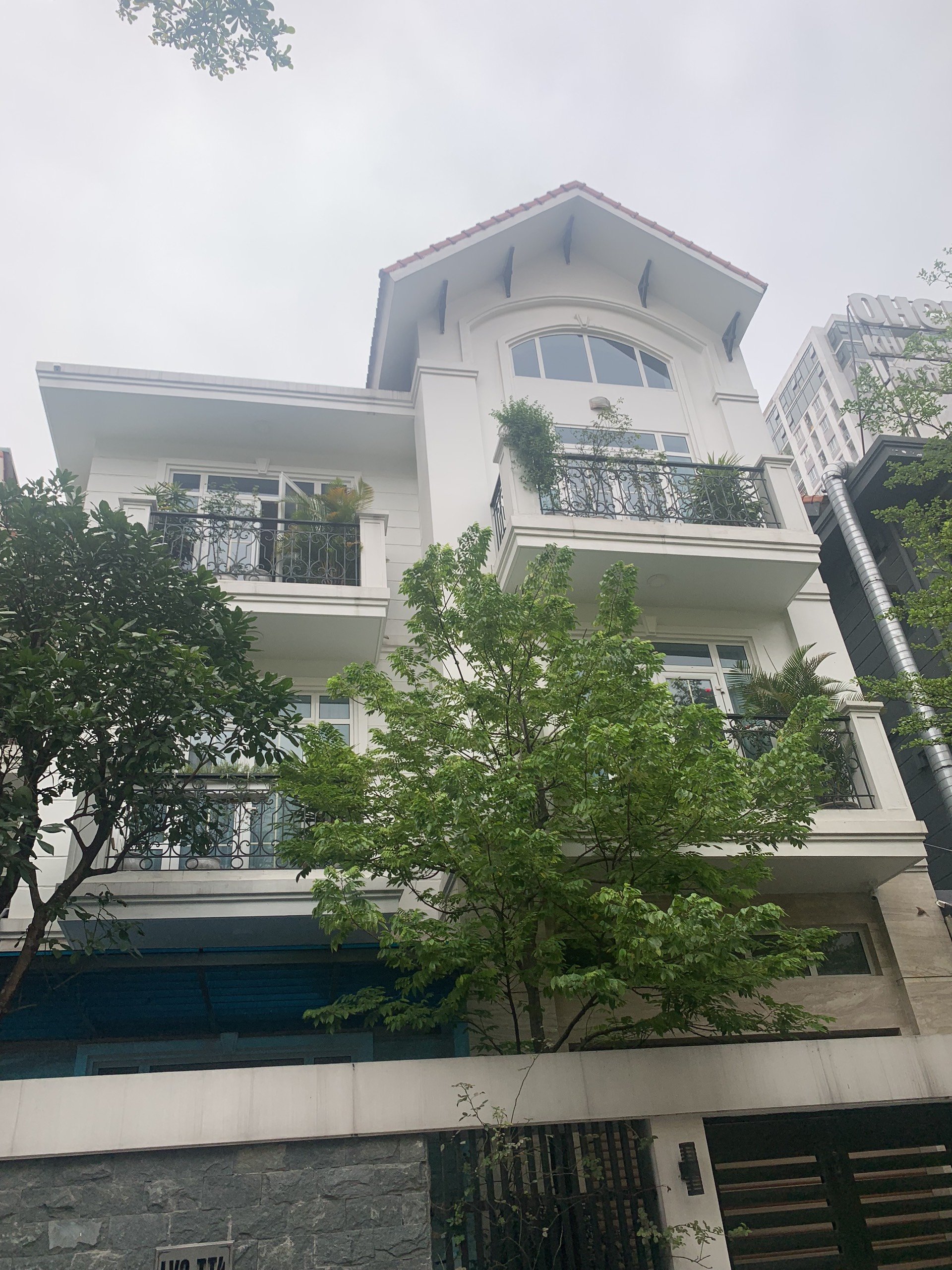 Cần bán Biệt thự dự án Khu đô thị mới Văn Phú, Diện tích 212m², Giá 16 Tỷ - LH: 0969040000 4