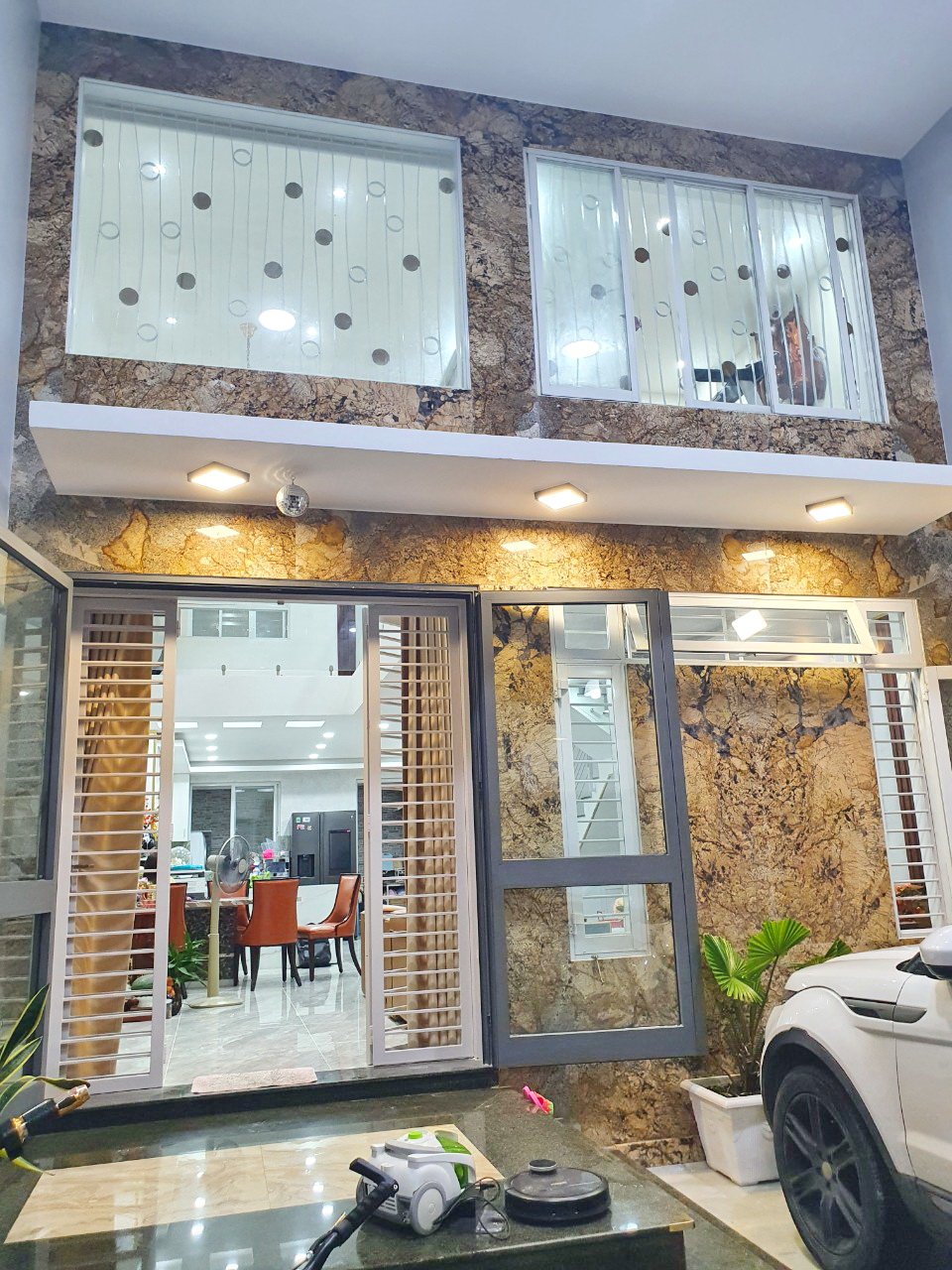 Cần bán Căn hộ chung cư đường 10, Phường Bình Thuận, Diện tích 102m², Giá 13.2 Tỷ 6