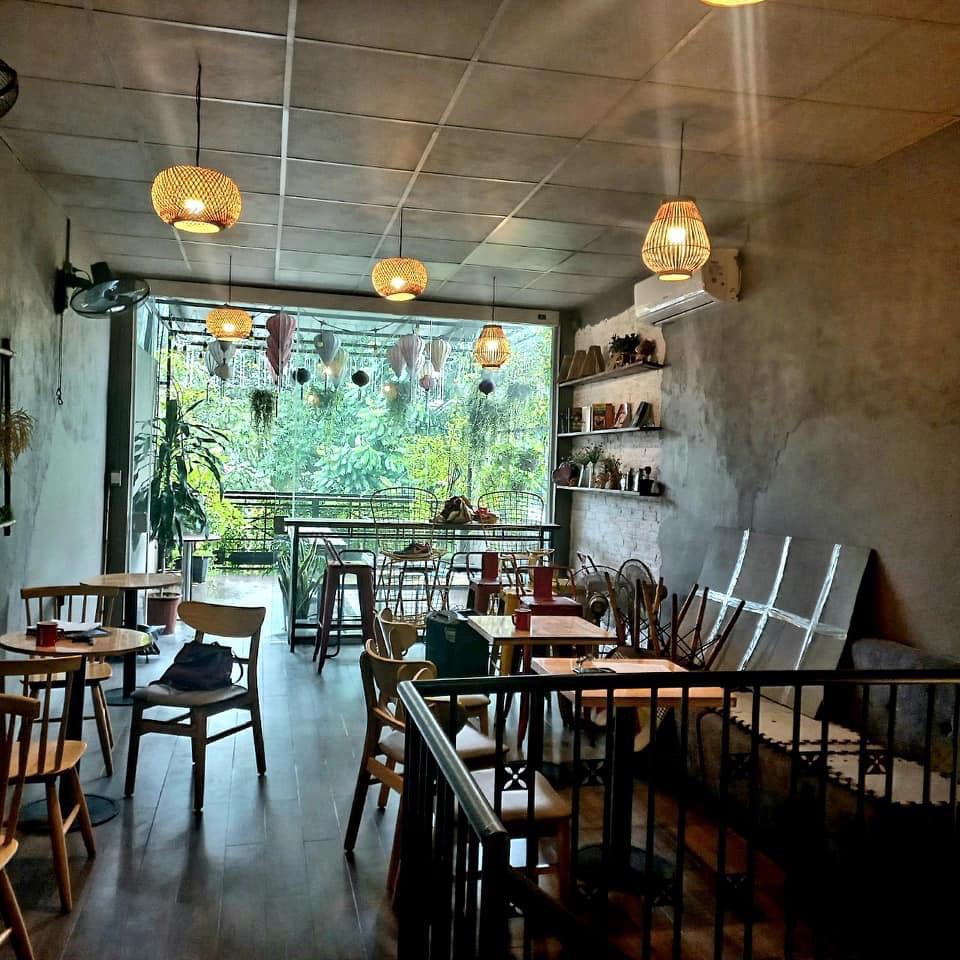 Sở hữu nhà Thượng Thanh, Long Biên 92m2 x 4 tầng chỉ nhỉnh 14 tỷ, 3 ô tô tránh, kinh doanh đỉnh