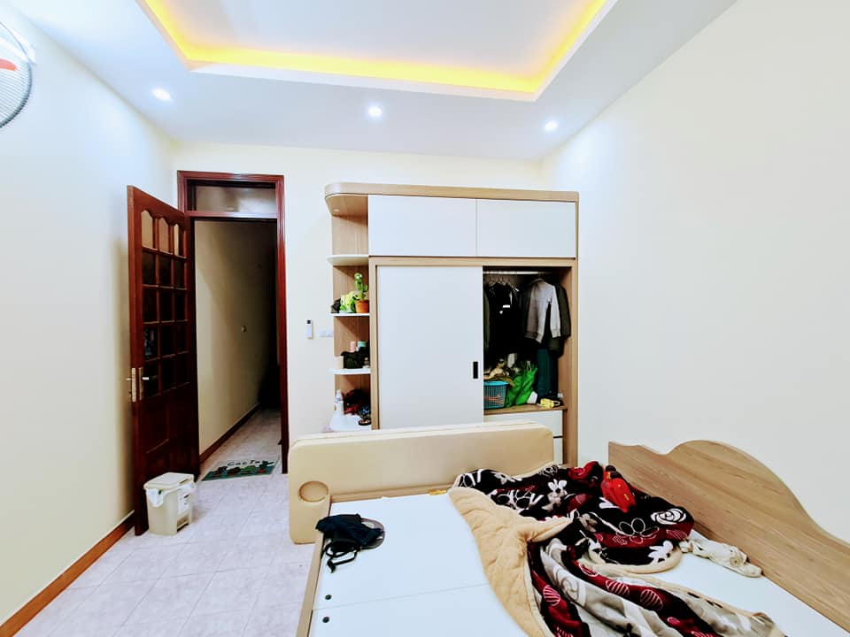 Cần bán Căn hộ chung cư Phường Quỳnh Lôi, Hai Bà Trưng, Diện tích 30m², Giá 2.4 Tỷ - LH: 0984559963 3