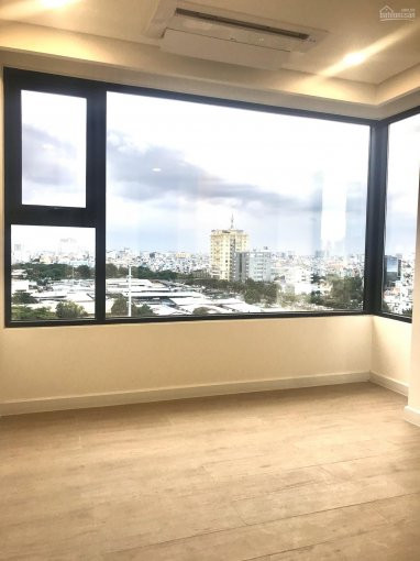 1 Căn Duy Nhất Giá 14 Triệu/tháng, 2pn Căn Góc, View đẹp, Có Ban Công, 78m2 Kingdom 101, Q10 7