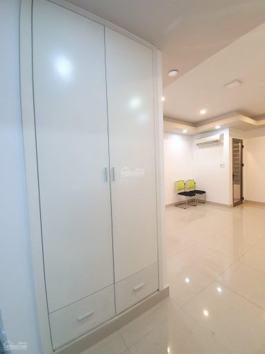 (1 Phòng Ngủ, 1wc) Orchard Garden - Novaland Hồng Hà, Q Phú Nhuận 37m2 Bếp, Máy Lạnh, Bàn Ghế 2